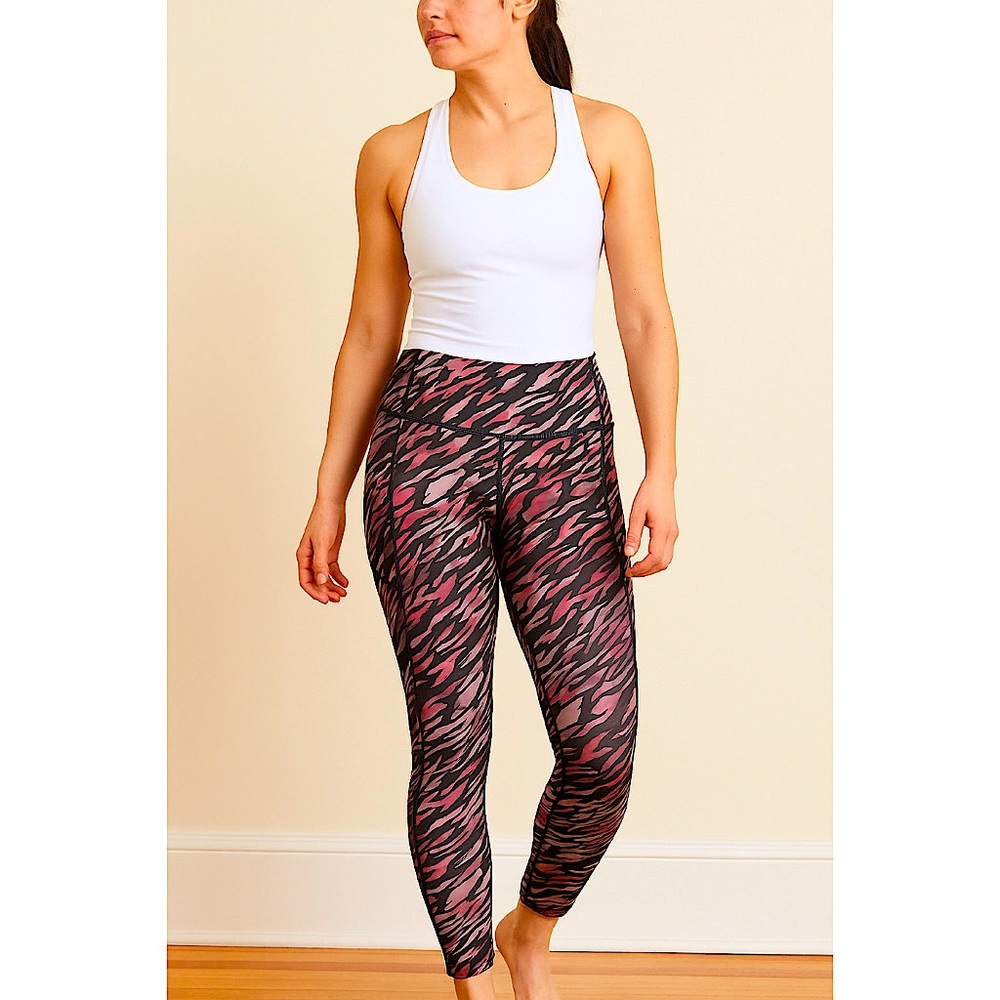 Tahari Sport High Rise Leggings